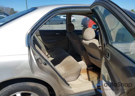 1995 Honda Accord Ex from USA, damaged, VIN JHMCD5653SC052689